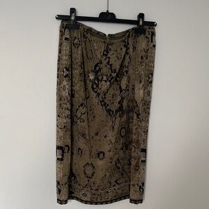 Anne Klein Olive Green Elegant Patterned Silk Skirt, Size 8